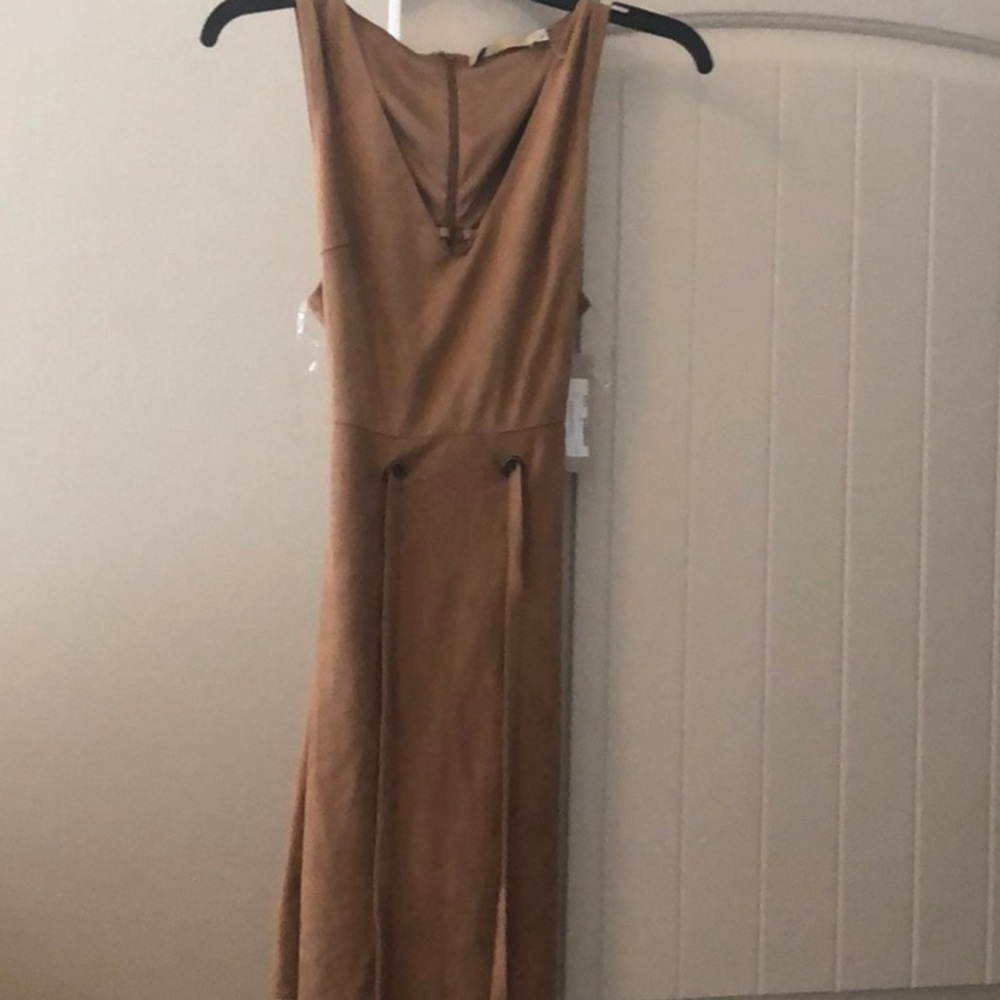 Super cute dress from lizard thicket